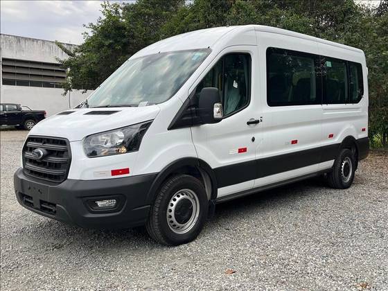 FORD TRANSIT 2.0 ECOBLUE DIESEL MINIBUS 14+1 L3H2 MANUAL